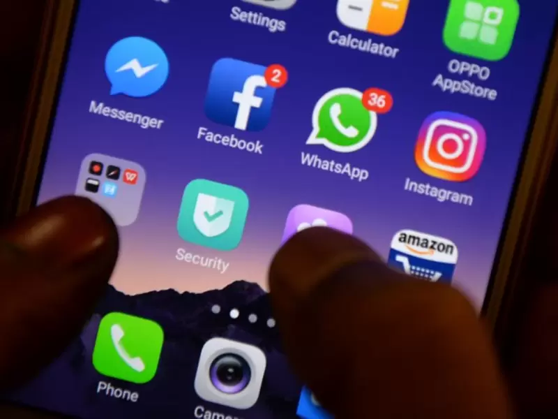 WhatsApp es la principal herramienta de comunicación de millones de personas en todo el mundo. WhatsApp y redes sociales, imagen referencial