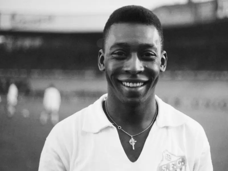 Edson Arantes do Nascimento, Pelé (Foto de 1961) Edson Arantes do Nascimento, Pelé (Foto de 1961)