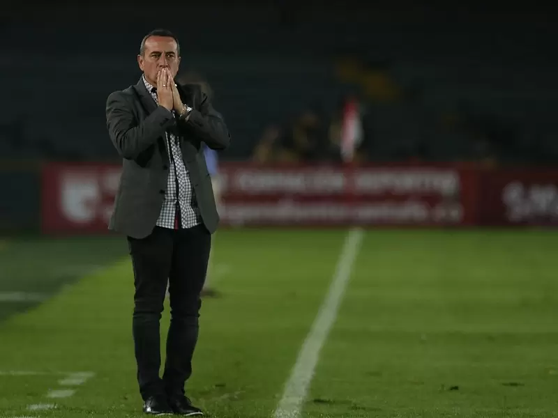 El técnico uruguayo salió por los malos resultados. El técnico uruguayo salió por los malos resultados.