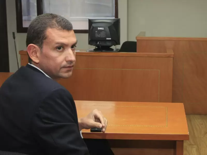 Emilio Tapia, parte de culpables de carrusel de contratación. Emilio Tapia, parte de culpables de carrusel de contratación.