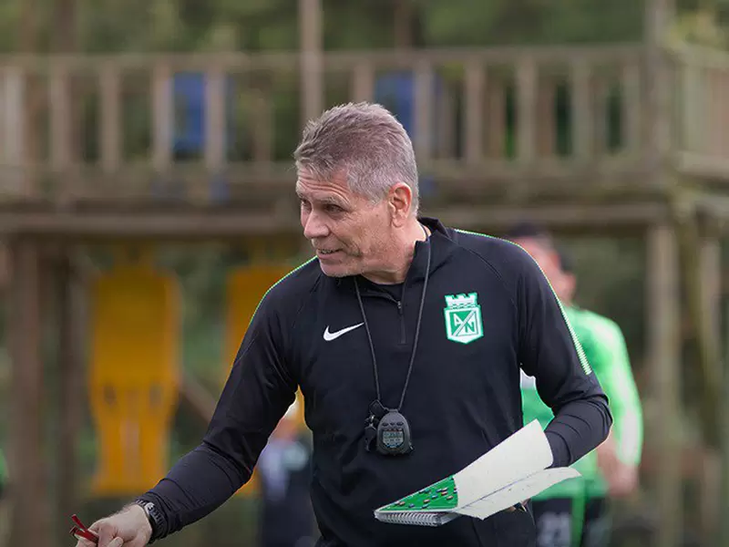Paulo Autuori, técnico brasileño Paulo Autuori, técnico brasileño