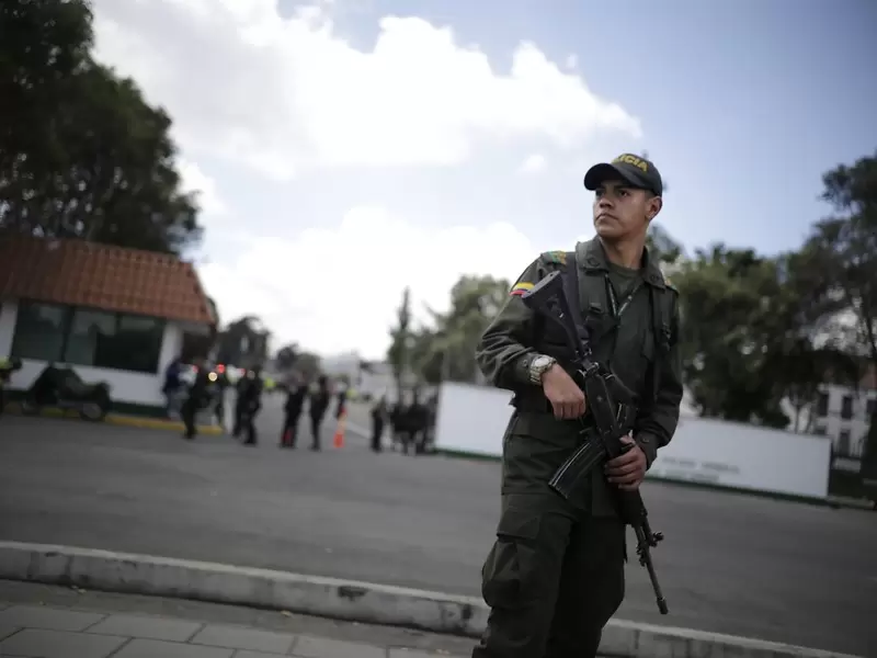 Luego del atentado aumentaron las medidas de seguridad en la Escuela General Santander.