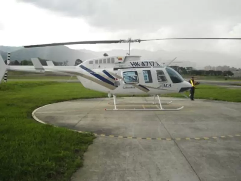 Helicóptero perteneciente a la empresa Aca