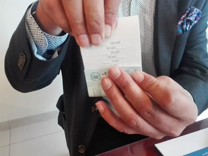 Los billetes también incluyen sistema de braille pero se desvanece con el tiempo