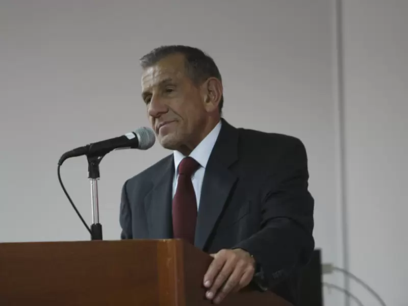 Julio Londoño Paredes, excanciller colombiano