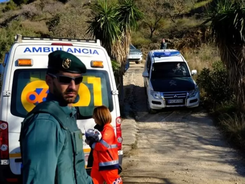 Niño cayó en hueco profundo en España