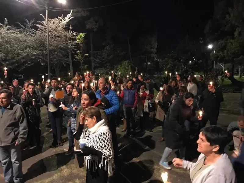 Velatón en Modelia