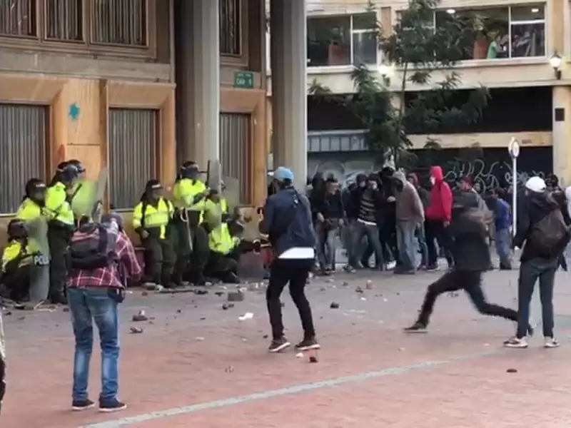 Enfrentamientos entre estudiantes y el Esmad