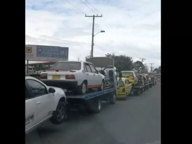 Trancón de grúas