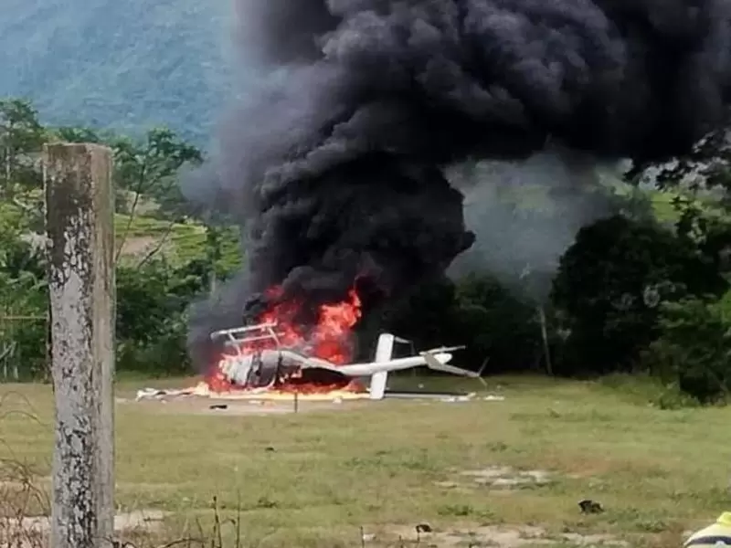 Helicóptero con matrícula HK4327 de la empresa Brinks que fue atacada en el Catatumbo