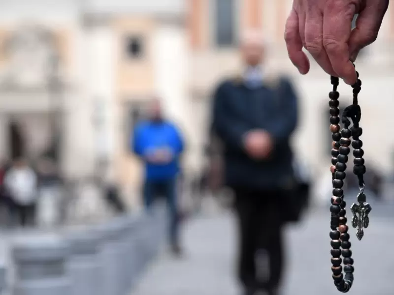 Los afectados afirmaron que las autoridades no explicaron por qué les decomisaron los crucifijos de madera Los afectados afirmaron que las autoridades no explicaron por qué les decomisaron los crucifijos de madera