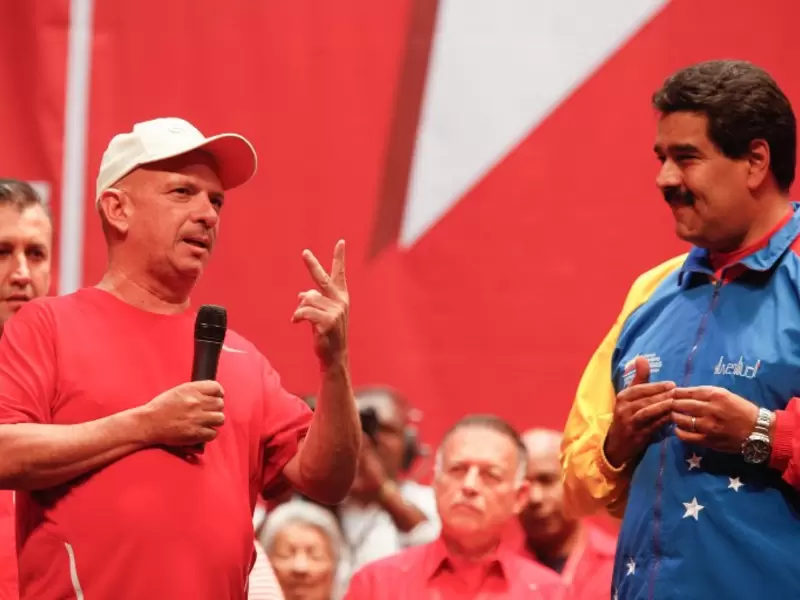 Hugo Carvajal junto a Nicolás Maduro en un acto público Hugo Carvajal junto a Nicolás Maduro en un acto público