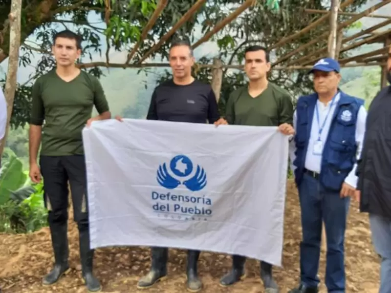 Liberación de la tripulación secuestrada en Hacarí