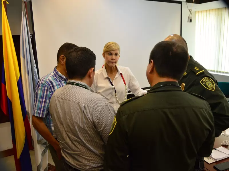 Irne Torres, gerente del HUV, fue víctima de un atentado cuando salía de su vivienda en el sur de Cali. Irne Torres, gerente del HUV fue víctima de un atentado cuando salía de su vivienda en el sur de Cali.