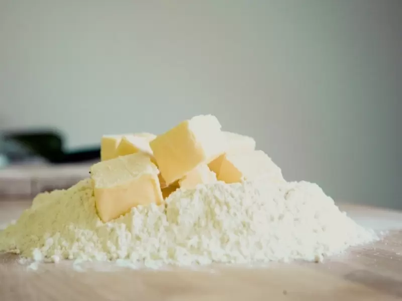 Los jóvenes crean proteína de levadura que sirve para fabricar cualquier producto lácteo.