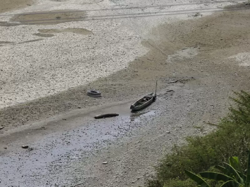 Cause del río Cauca tras el cierre de la segunda compuerta de Hidroituango