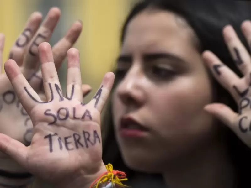 Protestas de jóvenes contra el cambio climático, en Bogotá