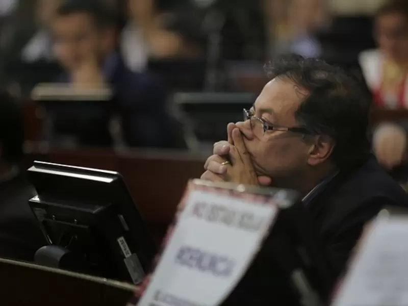 GUSTAVO PETRO GUSTAVO PETRO