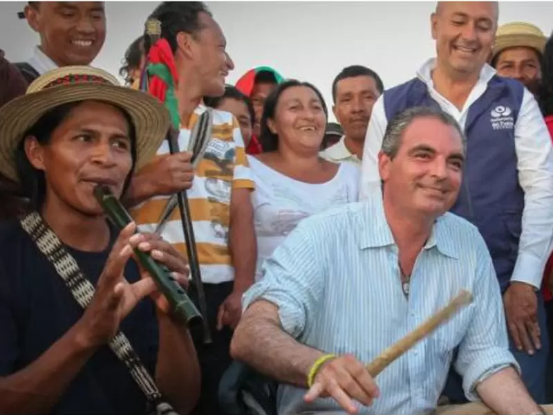 Gobierno y la minga indígena en Cauca. Gobierno y la minga indígena en Cauca.