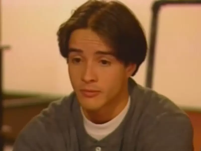 El famoso actor de la serie juvenil apareció en el reciente capitulo de 'La Ley del Corazón 2'