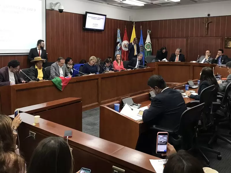 Comisión segunda de Senado en debate de control político al Gobierno