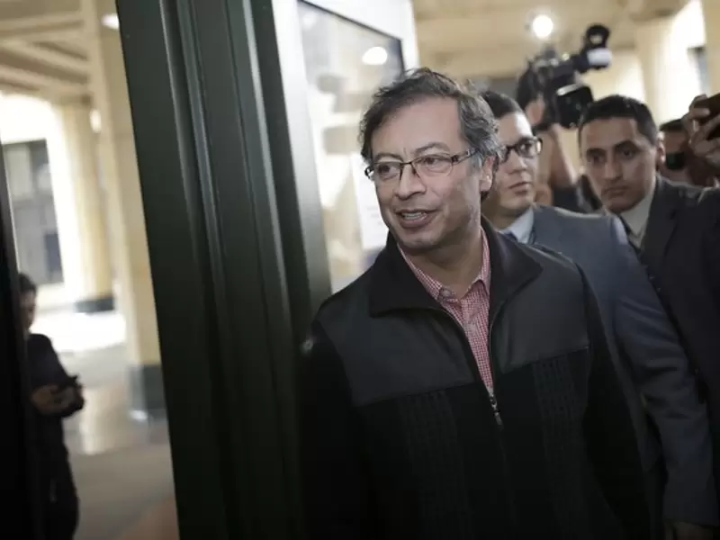 GUSTAVO PETRO