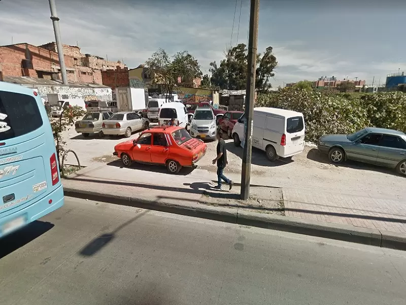 Sitio en invasión frente al frigorífico de Guadalupe