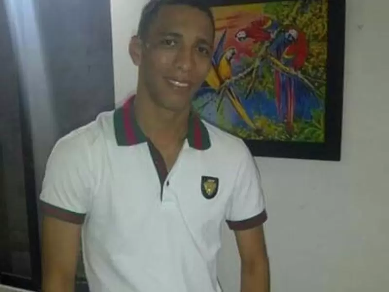 en extrañas circunstancias asesinado abogado