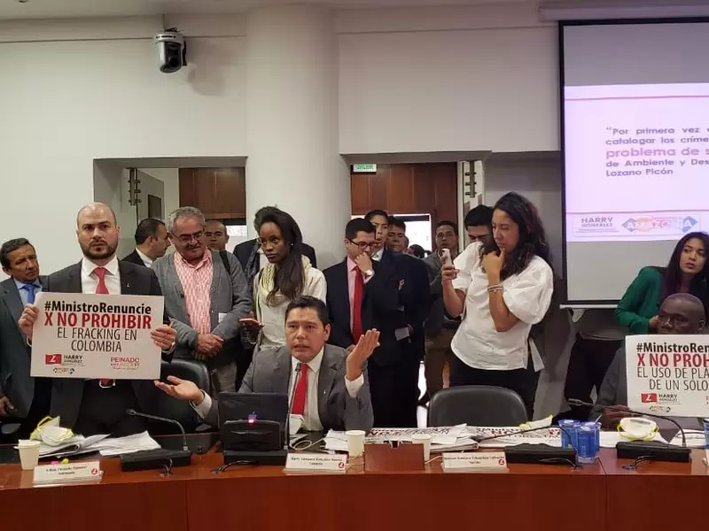 Debate de control político en el Congreso.