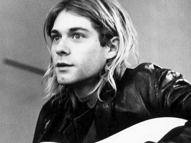 El cantante cumple 25 años de muerto.