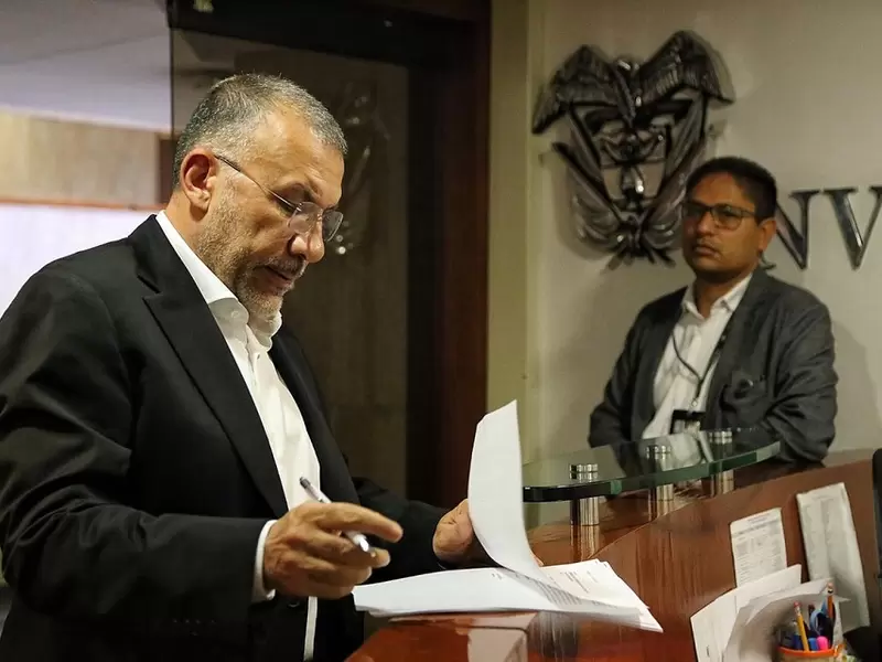 Senador Roy Barreras presenta recusación en la Comisión de Acusación