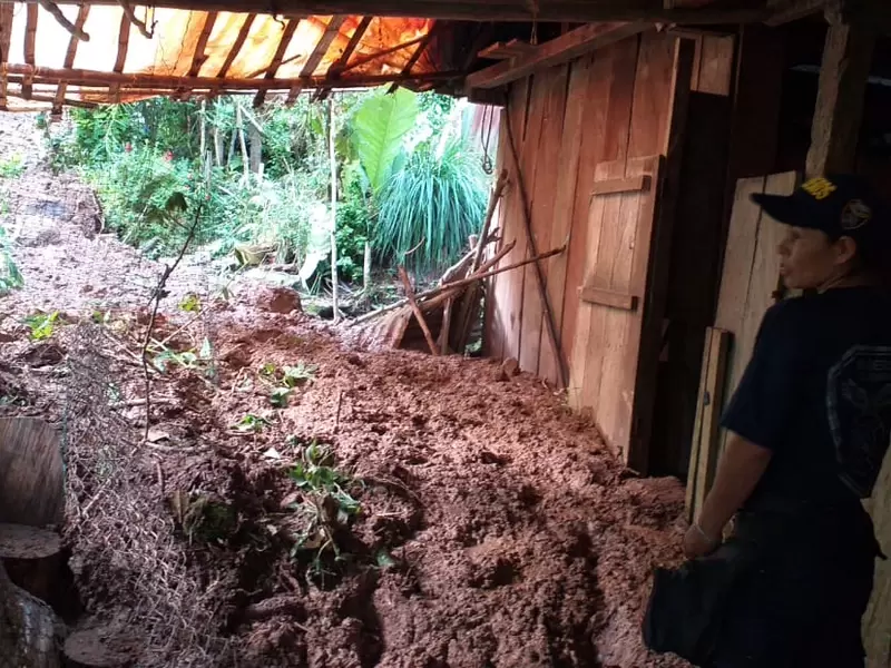 Deslizamientos de tierra en Otanche (Boyacá), afectaron a varias viviendas