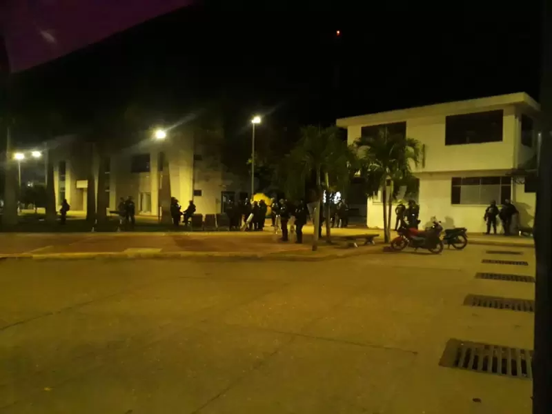 Alcaldía de Puerto Gaitán, tras disturbios por desalojo Alcaldía de Puerto Gaitán, tras disturbios por desalojo