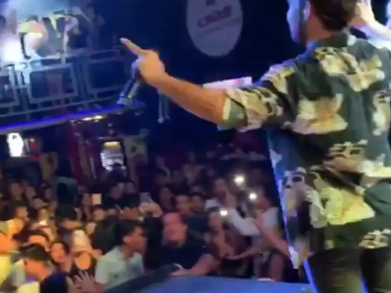 En concierto de Ezio Oliva se sintió fuerte temblor En concierto de Ezio Oliva se sintió fuerte temblor