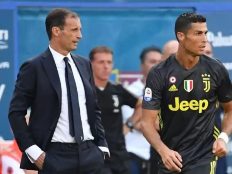 Massimiliano Allegri junto a Cristiano Ronaldo Massimiliano Allegri junto a Cristiano Ronaldo