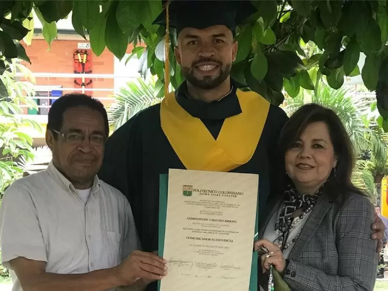 Andrés Felipe Cadavid Andrés Felipe Cadavid