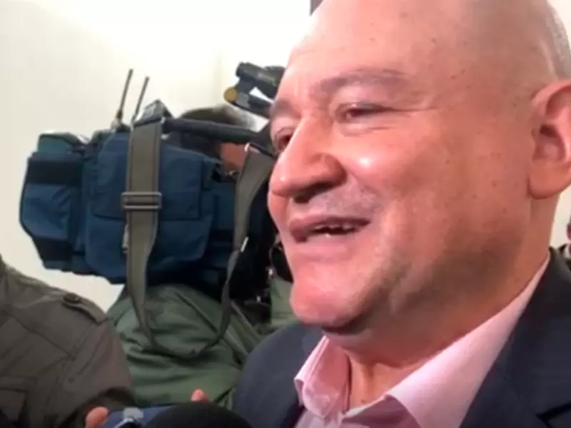 Julián Gallo, Carlos Lozada cuando estaba en las Farc