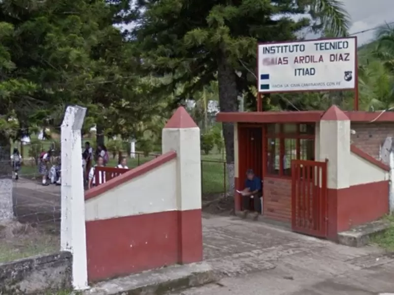 Los jóvenes fueron castigados con la suspensión del refrigerio.
