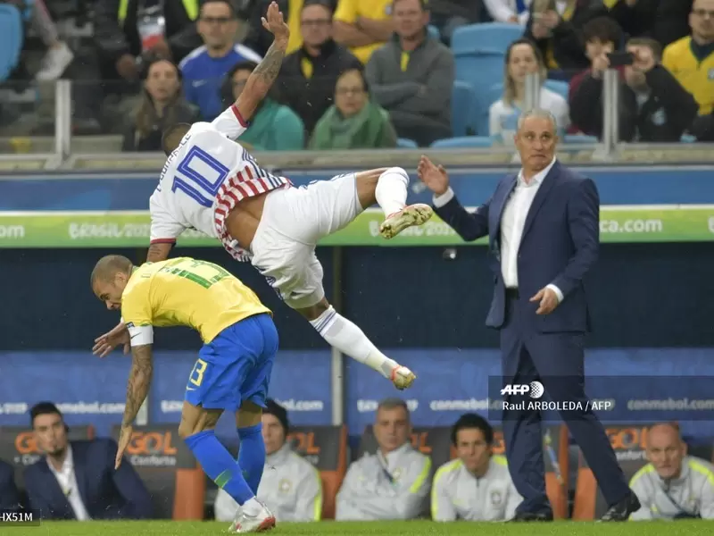 Tite, técnico de Brasil (Brasil vs Paraguay) Tite, técnico de Brasil (Brasil vs Paraguay)