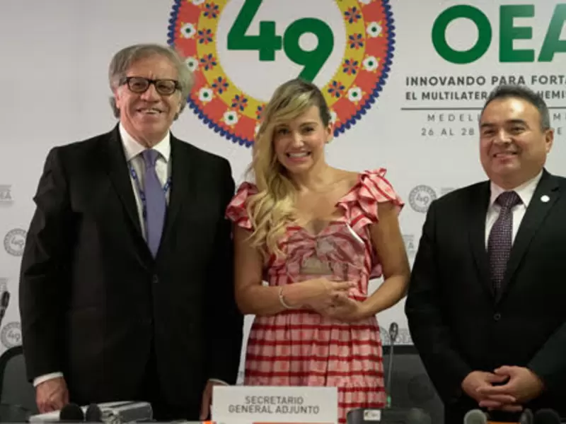 Fanny Lu, embajadora de Buena Voluntad de la OEA.
