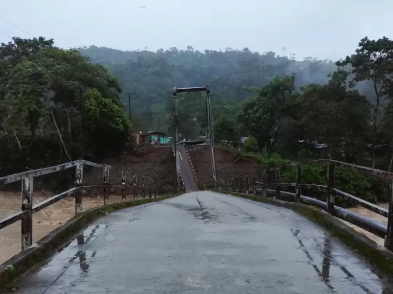 Puente afectado en Orito Puente afectado en Orito