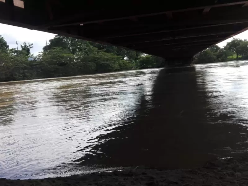 Río San Jorge en cercanías a La Apartada.
