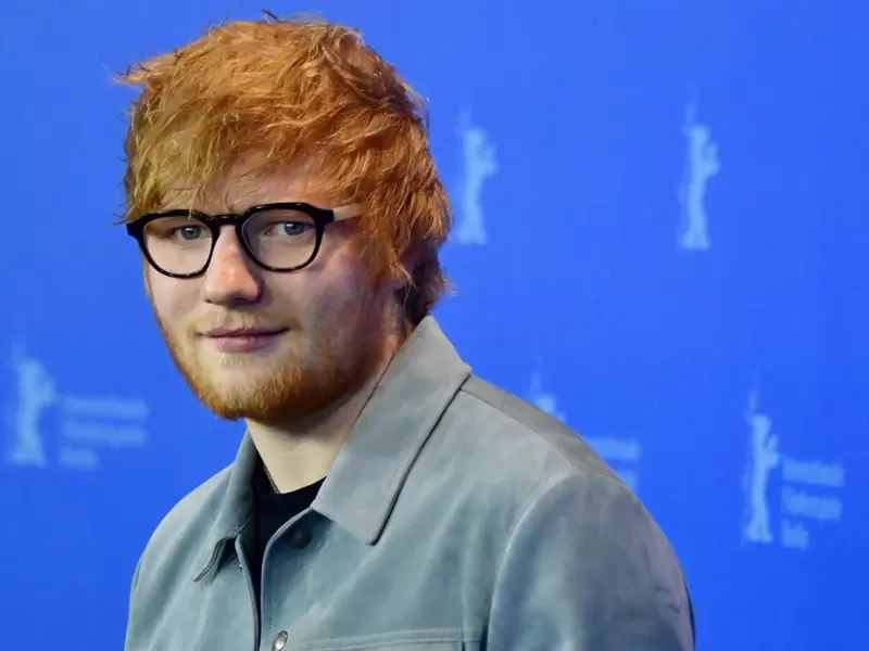 El cantante anunció los temas y músicos que integran este disco.