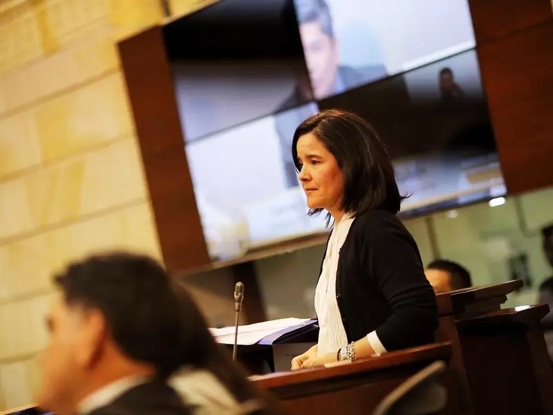 Sylvia Constaín, ministra TIC