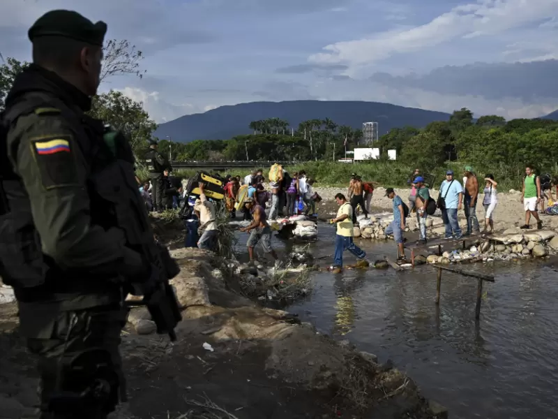 Trocha en frontera colombo venezolana