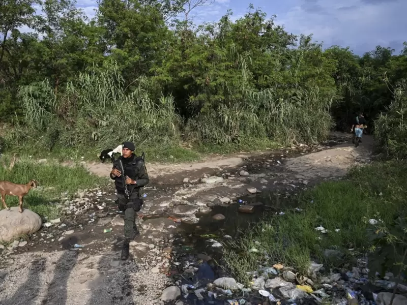Trocha en frontera colombo venezolana