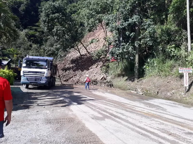 Este deslizamiento dejó incomunicado a Titiribí, Antioquia.