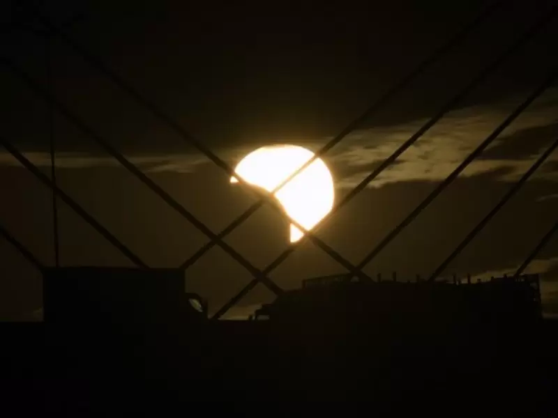 Eclipse solar
