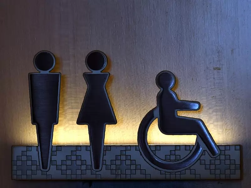 Baños públicos, imagen referencial.