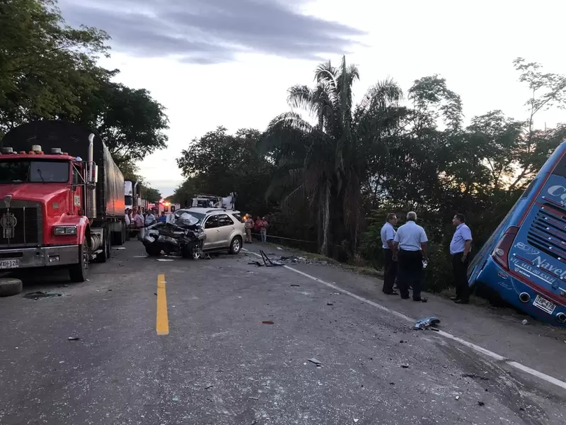 Accidente en la vía Castilla - Girardot